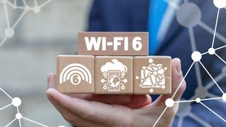 Thomas Joos zeigt, was den neuen Drahtlos-Standard Wi-Fi 6 auszeichnet. (Bild: © wladimir1804 - stock.adobe.com)