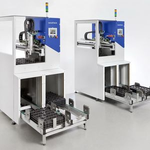 Mit den Palettiersystemen vom Typ varioSTACK werden Werkstücke auf Paletten für die Montage bereitgestellt und nach der Montage wieder in Paletten gelegt. 