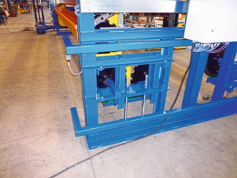 Die Warenlager-Systeme gehören in den Bereich der Fördertechnik. Verbaute Wälzlager müssen dort ganz besonderen Anforderungen gerecht werden: Dornieden setzt auf Wälzlager von Findling. (Findling)