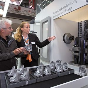 Rückblick auf die AMB 2012: Bohrer und Gehäusebearbeitung am Stand des Werkzeugherstellers.