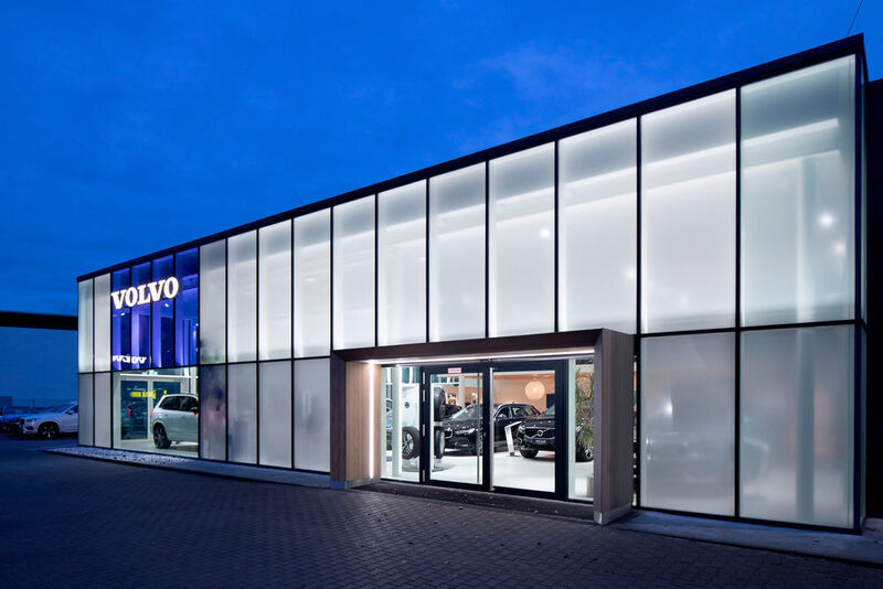 Auf einer bebauten Fläche von knapp 2.500 Quadratmetern vertreibt es neben Volvo auch die Marke Hyundai. (Volvo)