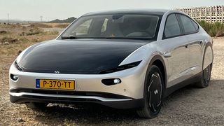 Das niederländische Start-up verlangt einen hohen Preis für das angeblich aktuell sparsamste E-Auto auf dem Markt. (Bild: Lightyear)