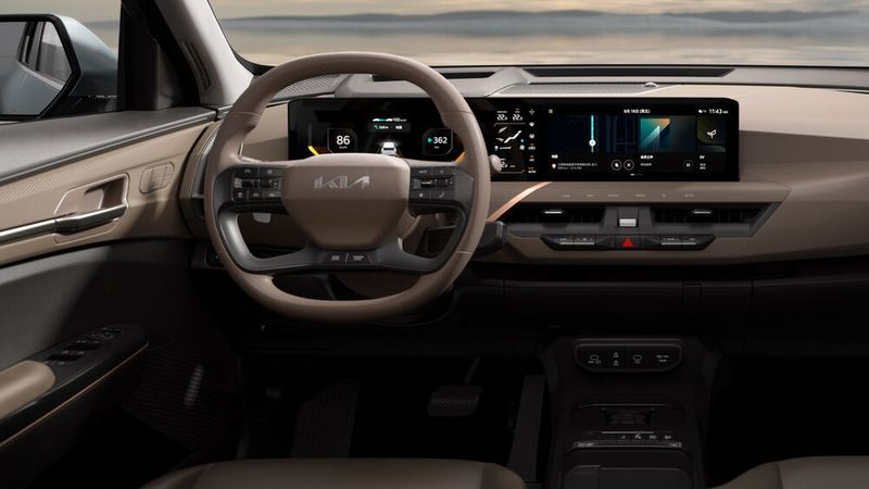 Der Bordcomputer des EV5 zeigt 362 Kilometer Restreichweite an. (Bild: Kia)