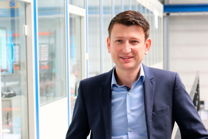 Dr. Andreas Werner, head of the research and development department with BEUMER Group: 