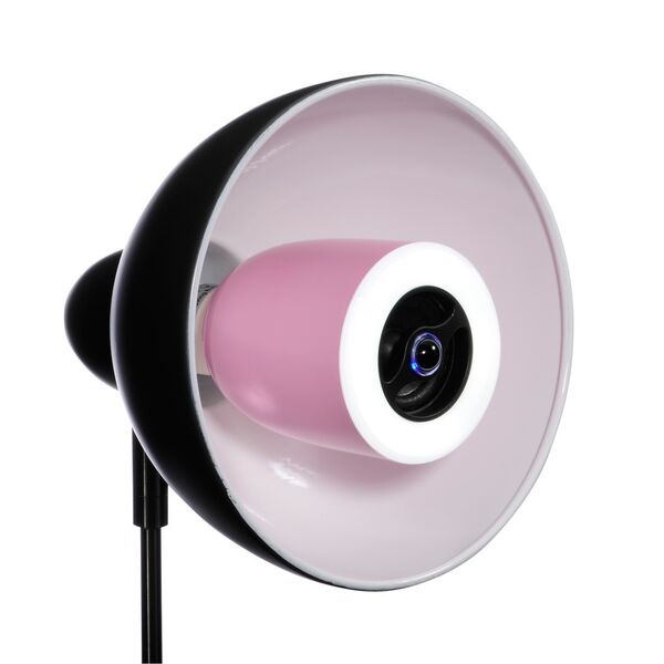 Ultron hat im IFA-Gepäck eine Glühbirne, die auch Musik wiedergeben kann. Das „Boomer Light“ kombiniert eine LED-Leuchte (300 Lumen) mit einem 2,4-Watt-Lautsprecher und kann in Lampenfassungen eingeschraubt werden. (Bild: Ultron)