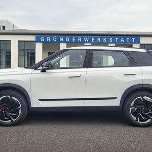 Mit 4,50 Metern Länge sortiert sich das Modell im Konkurrenzvergleich in der Mitte ein.(Bild:  Wehner – VCG)