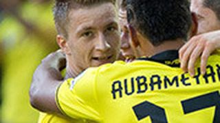 Marco Reus wurde zwar schon fünfmal geblitzt – allerdings fiel den Behörden nie auf, dass er gar keinen Führerschein hat. (Foto: Opel)