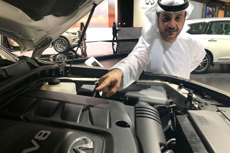 Hauptsache hier: Es steckt ein dicker Achtzylinder unter der Motorhaube. (Bild: SP-X/Michael Specht)