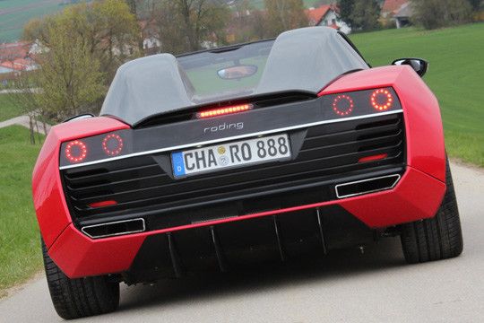 Den Durchschnittsverbrauch beziffert die Manufaktur auf 8,2  Liter pro 100 km. (Foto: Roding)