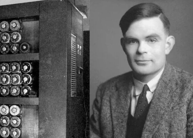 Alan Turing, Enigma şifrelerini kıran matematikçi ve Bombe cihazının geliştiricisi