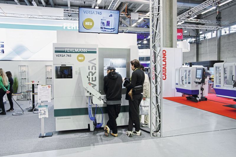 L'usinage en live est toujours très apprécié des visiteurs surtout avec la dynamique dont est capable la Versa 745.  (Source : MSM)