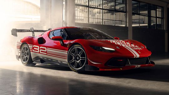 Der Renner für die neue Saison der Rennserie „Challenge Trofeo Pirelli“ kostet 390.000 Euro.(Bild:  Ferrari)