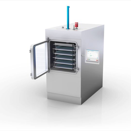 Vom Labor in die Produktion: Der neue Optima Lyoscale bringt alle Voraussetzungen mit, um präzise Parameter für Gefriertrocknungsprozesse in Produktionsanlagen entwickeln zu können. Vom Labor in die Produktion: Der neue Optima Lyoscale bringt alle Voraussetzungen mit, um präzise Parameter für Gefriertrocknungsprozesse in Produktionsanlagen entwickeln zu können.
