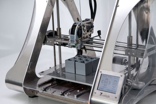 3D printing enables the production of complex shapes using less material than traditional manufacturing methods. 3D printing enables the production of complex shapes using less material than traditional manufacturing methods.