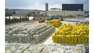 One of the 13 Alpla recycling plants worldwide that, through mechanical recycling, lays the foundation for the recyclable packaging of tomorrow. (Bild: Alpla)