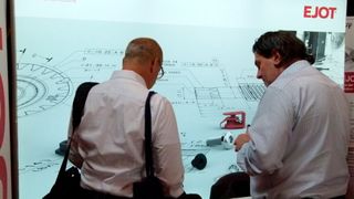 Ejot zeigte letztes Jahr in Sindelfingen u.a. die Vorteile und Einsatzgebiete gewindefurchender Schrauben.  (Bild: D.Quitter/VCG)