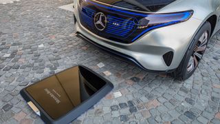 Das „Concept EQ“ von Mercedes-Benz beherrschte bereits 2016 das induktive Laden. Edag hat jetzt ein neues Verfahren zum Patent angemeldet. (Bild: Daimler)