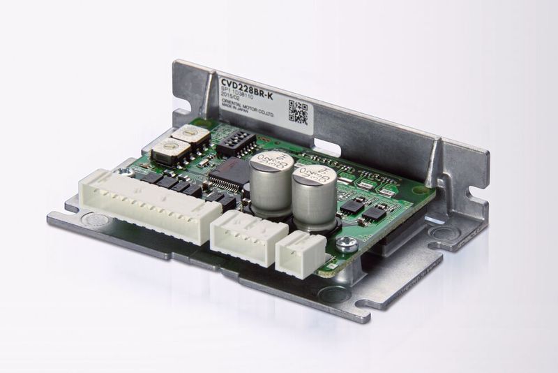 Oriental Motor bietet die CVD-Treiber für 2-Phasen- und 5-Phasen-Schrittmotoren – auch mit RS-485 Kommunikation.  (Bild: Oriental Motor (Europa) GmbH)
