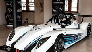 Mit dem Exklusivvertrieb der Radical-Sportwagen will Glinicke sein Motosportengagement ausbauen. (Glinicke)