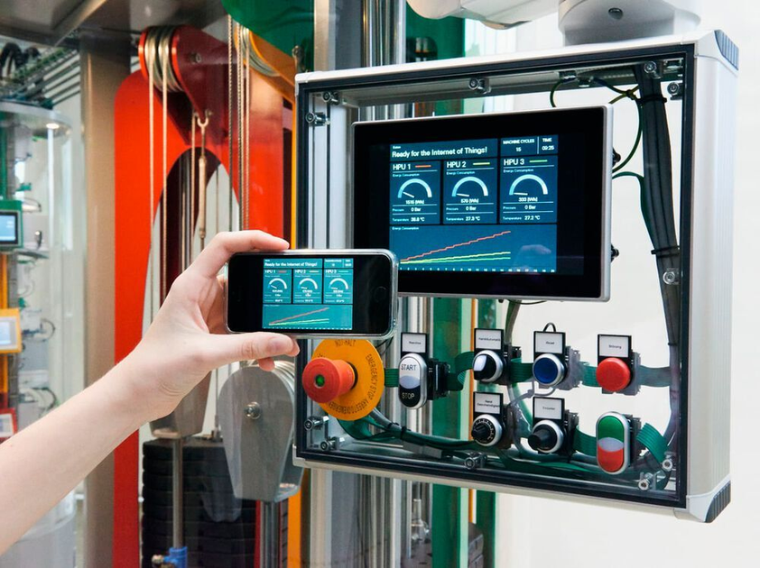 Maschinenbedienung im Wandel mit Augmented Reality