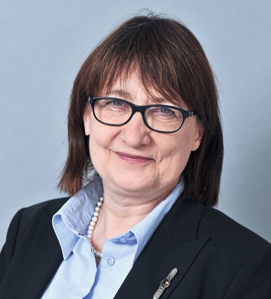 Prof. Dr. Christine Lang, Belano-Vorstandin und ehem. Vorsitzende des Bioökonomierates der Bundesregierung: „Erst wenn Industrie, Politik und Gesellschaft gemeinsam diese Schritte gehen, profitieren davon Umwelt, Wirtschaft und jeder Einzelne.“  (Katrin Neuhauser)