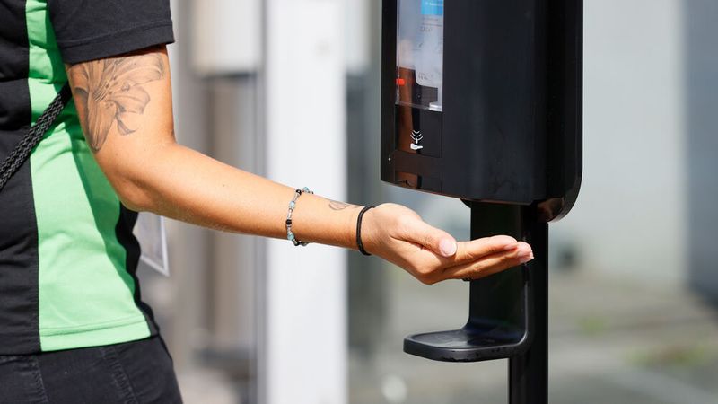 Für Besucher wie Aussteller galt vom 4. bis 13. September 2020 die volle Aufmerksamkeit der Hygiene. (Bild:Messe Düsseldorf)