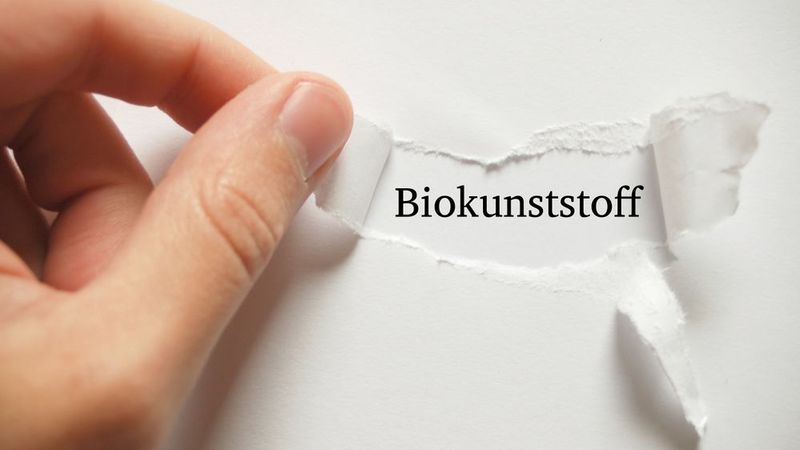 Biokunststoffe sind keine ökologische Spielerei mehr, sondern ein wirtschaftlicher Faktor.(Bild:  stock.adobe.com - thingamajiggs)