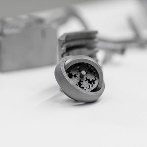 Kennzeichen 3D: Im Laserschmelz-Verfahren lassen sich Bauteile aus Metall (hier das Modell eines Planetengetriebes) fertigen, die aufgrund ihrer komplexen Geometrien mit konventionellen Verfahren kaum oder nicht herstellbar wären.