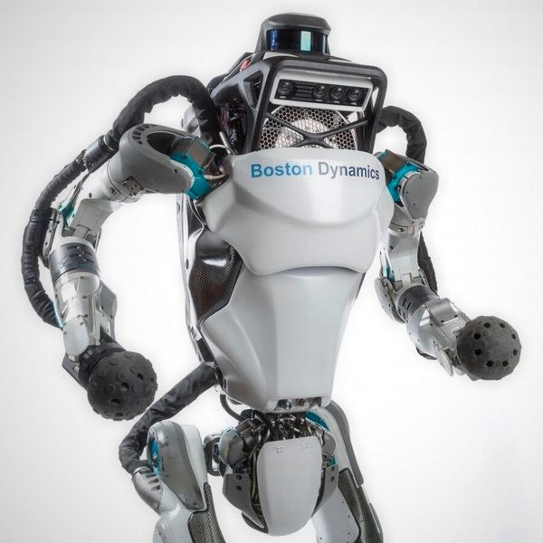 Die Otto Group will in den kommenden Jahren auch den „Atlas“ von Boston Dynamics einsetzen. Doch dieses Robotersystem brauche noch einiges an Entwicklungsarbeit. (Bild: Boston Dynamics)