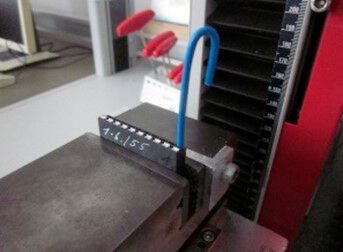 Abbildung 12a: Prüfaufbau mit beschaltetem Leiter  (Bild: Phoenix Contact )