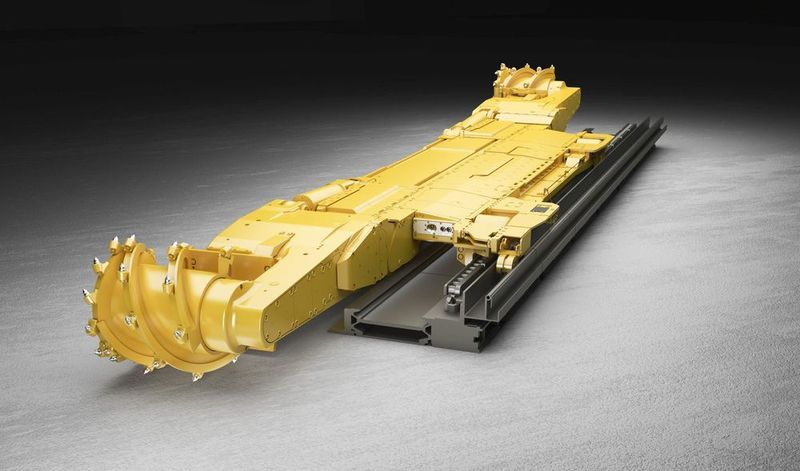 Walzenlader der Bochumer Eickhoff Bergbautechnik GmbH (Mensch und Maschine)