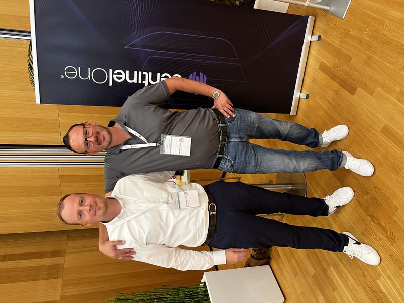 Ein Dreamteam sind (l.) Oliver Wenning und Gregor Klos, SentinelOne. (IT-BUSINESS)