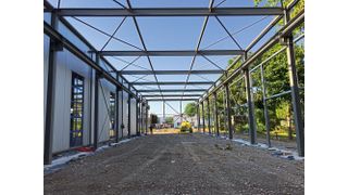 Die neue Halle bei GSW in Kempen bietet 650 qm mehr Platz. (GSW Schwabe)