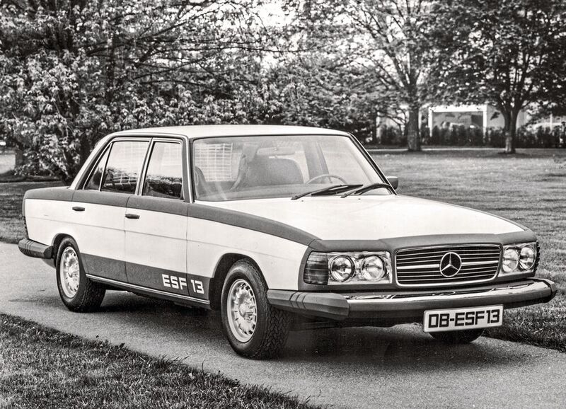 Der Mercedes-Benz ESF 13 hatte ähnlich große Stoßfänger wie der Volvo. (Bild: Mercedes-Benz)
