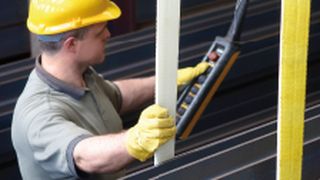 Download_Heben.jpg (SpanSet secutex Sicherheitstechnik GmbH)