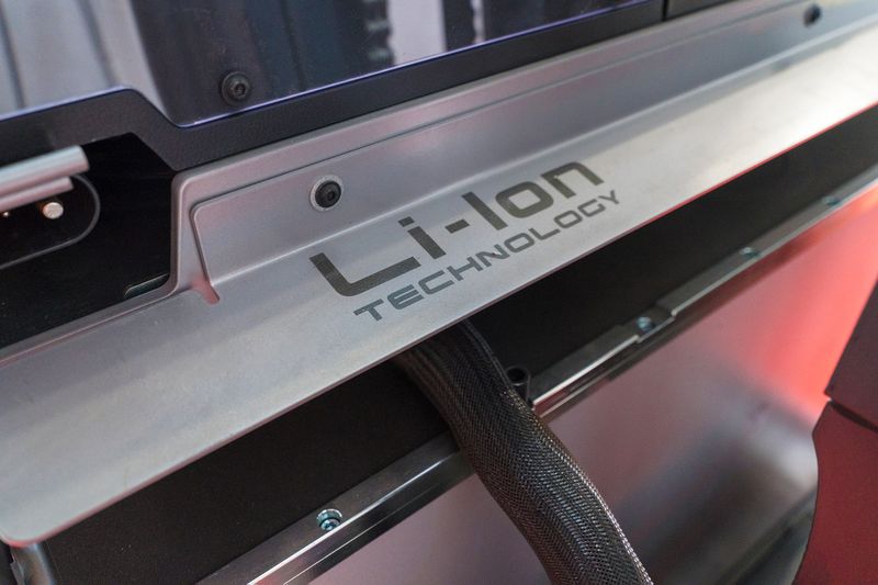 Bis zu 30 Prozent mehr Energieausnutzung lassen sich durch die Lithium-Ionen-Technologie erzielen. (Bild: Gerd Knehr)