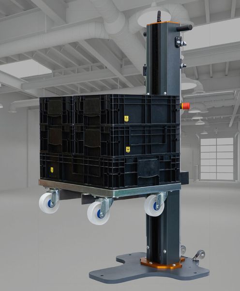 So sieht das neu entwickelte Kistenhubgerät „KET-Lift4Box“ von B. Ketterer & Söhne komplett aus. Es ist für das Heben von KLT-Behältern, Blistern und anderen Behältersystemen ausgelegt, heißt es. (Bild: B. Ketterer & Söhne)