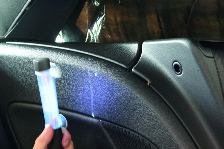 Hier kommt der UV-Tracer zum Einsatz. (Foto: Technolit)