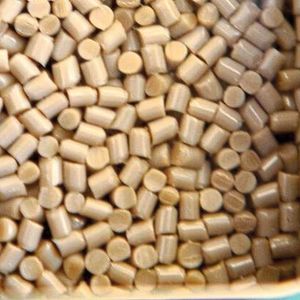 Fünf Neuheiten im Bereich Kunststoffe (Evonik)