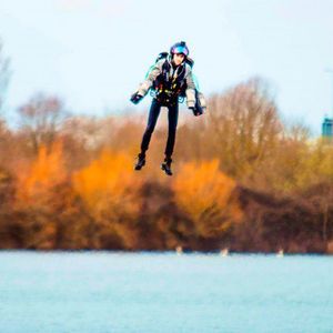 Jetsuit Gravity // Gewinner: "Mobility and FashionTech" // Die erste flugfähige Version des vollständig in 3D gedruckten Gravity Jet Suit. Der Anzug besteht aus additiv gefertigten Teilen, Spezialelektronik und fünf Triebwerken. // Eingereicht von: Gravity Industries, Richard Browning, Sam Rogers and Alex Wilson; EOS, GBR  (Bild:  3dpc)