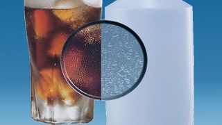 Die wasserfrei entfeuchtende DMS-Serie des Klimatechnik-Spezialisten Blue Air Systems sorgt bei der Kunststoffverarbeitung stets für konstante Produktqualität durch kondensationsfreie Produktionsbedingungen – zu jeder Jahreszeit! (Bild: Blue Air Systems)