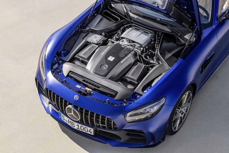 Das Hochleistungscabrio AMG GT R Roadster bietet einen V8-Biturbomotor. (Daimler)