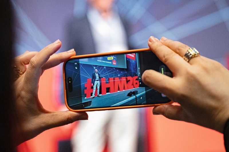 Rund 3 500 Unternehmen aus den Bereichen Maschinenbau, Elektro- und Digitalindustrie sowie Energiewirtschaft werden auf der Hannover Messe Lösungen für die Produktion und Energieversorgung päsentieren.  (Bild: HMI)