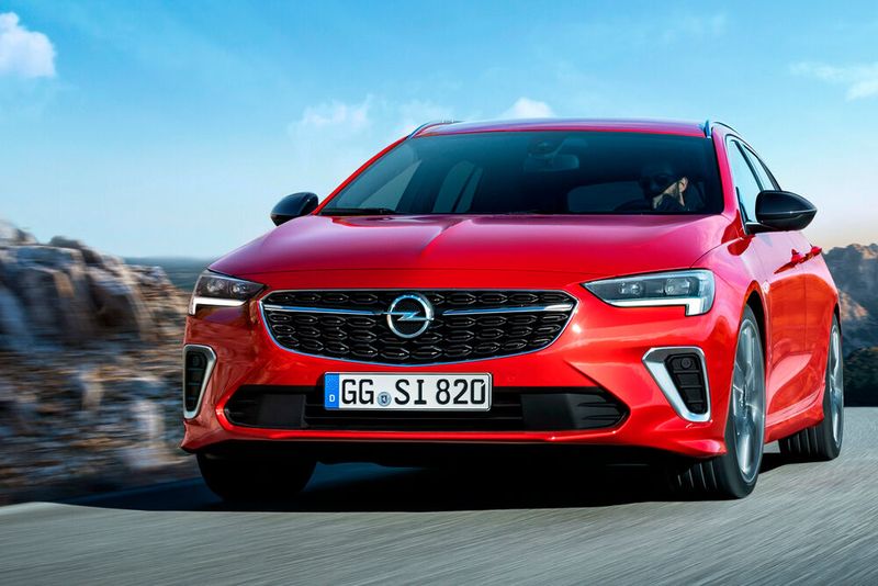 Beim neuen Insignia sind erstmals in jeder Variante ausschließlich Voll-LED-Systeme an Bord. (Bild: Opel)