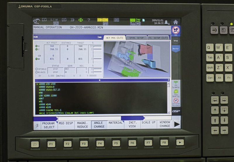 La commande Okuma OSP-P300LA permet de visualiser l'ensemble de l'espace de travail sous la forme d'un modèle 3D et de simuler tous types d'opérations sans risques de collisions.   (MSM)