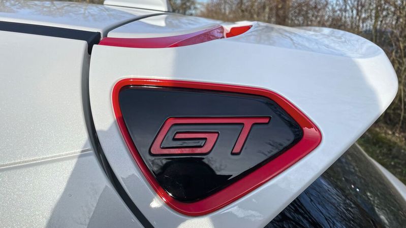 Neuwagenkunden knausern zunehmend bei Sonderausstattungen oder teurem Zusatz-Schnickschnack.(Bild:  Grimm – VCG)