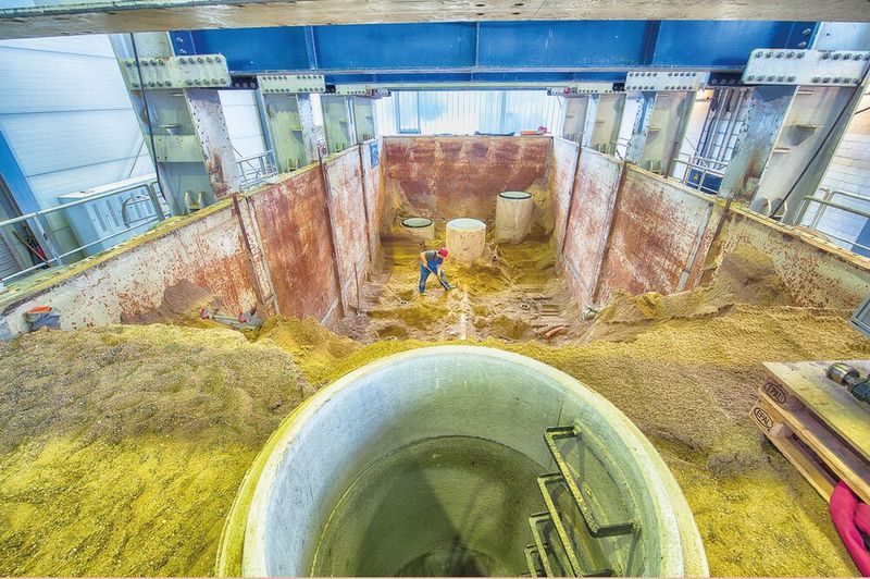 Der IKT-Großversuchsstand macht es möglich, jede erdenkliche Bausituation im Maßstab 1:1 umzusetzen. (Bild: IKT)