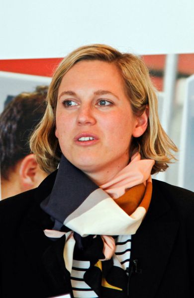 Esther Steinhauer ist Referentin im Referat Medizinprodukterecht im Bundesgesundheitsministerium und damit Expertin für Fragen zum deutschen Medizinprodukterecht. Sie stellte den aktuellen Stand zur Änderung des Medizinproduktegesetzes, zur Zweiten Verordnung zur Änderung medizinprodukterechtlicher Vorschriften sowie zu Unangekündigten Audits nach der Empfehlung 2013/473/EU vor. (Bild: BV-Med)