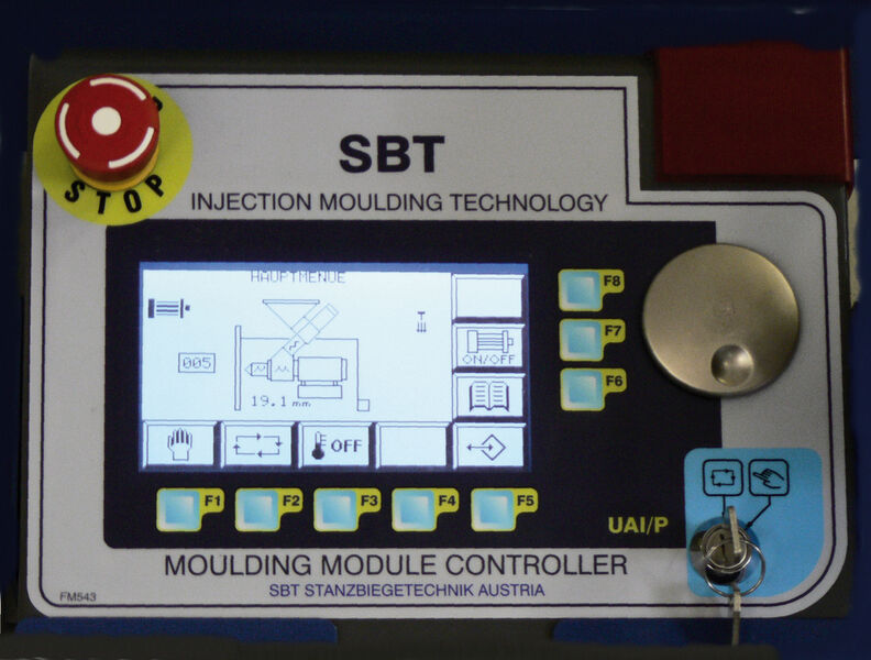 Die Bedieneinheit für die Spritzaggregate ist von SBT betont einfach und übersichtlich konzipiert worden. (Archiv: Vogel Business Media)