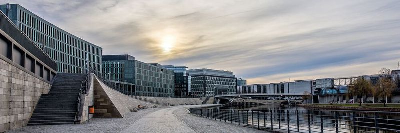 Im Bundesministerium für Bildung und Forschung will man verhindern, dass der DigitalPakt Schule IT-Ruinen produziert Im Bundesministerium für Bildung und Forschung will man verhindern, dass der DigitalPakt Schule IT-Ruinen produziert